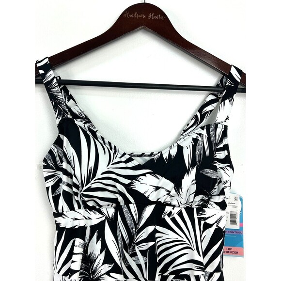 Swim Solutions Feather Bloom Black White Triple Tier One Piece Swimsuit Sz 8 - Picture 10 of 12
